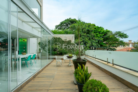 Image 17 - 918958