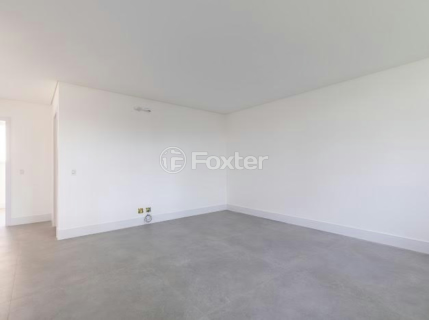 Image 15 - 918971