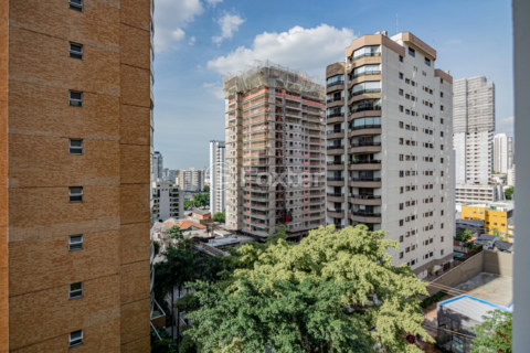 Image 37 - 918982