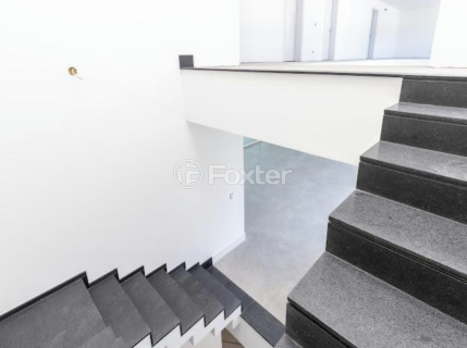 Image 16 - 918984