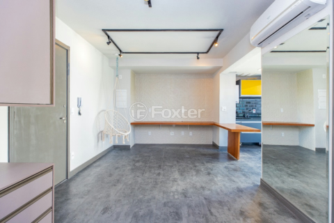 Image 1 - 919078