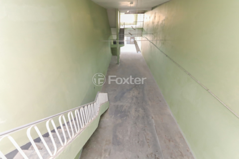 Image 9 - 919133