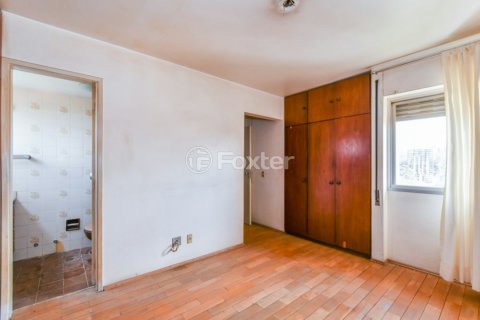 Image 17 - 919153