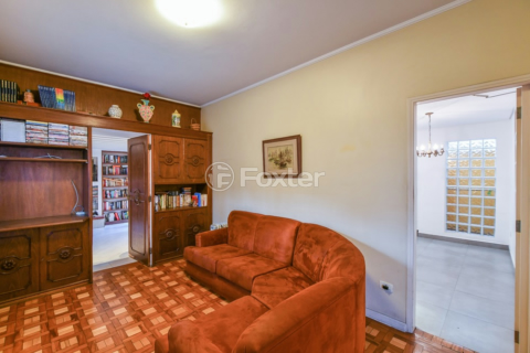 Image 26 - 919232