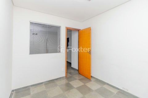 Image 15 - 919237
