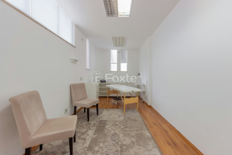Image 40 - 919253