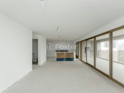 Image 4 - 919260