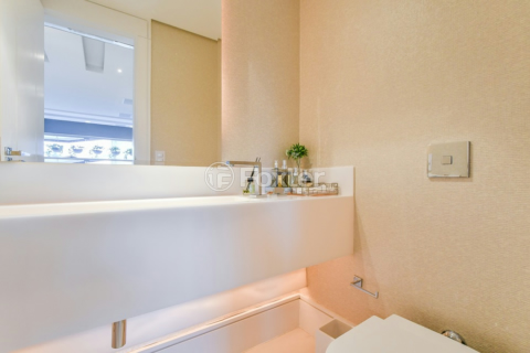 Image 17 - 919277