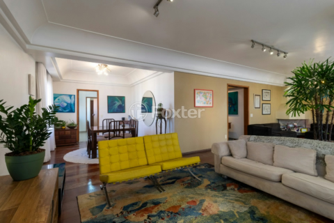 Image 3 - 919334