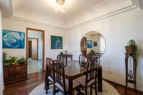 Image 4 - 919334