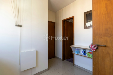 Image 33 - 919334