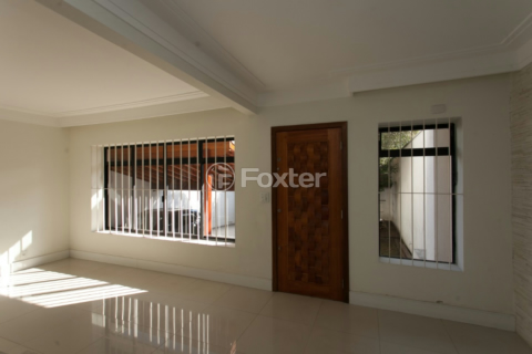Image 11 - 919335