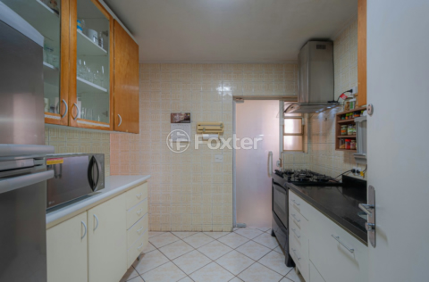 Image 7 - 919366