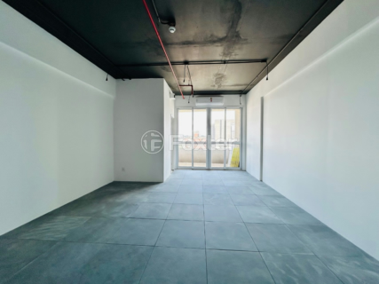 Image 4 - 919372