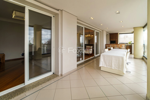 Image 21 - 919375