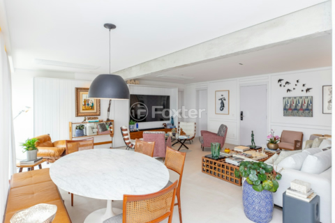 Image 17 - 919427