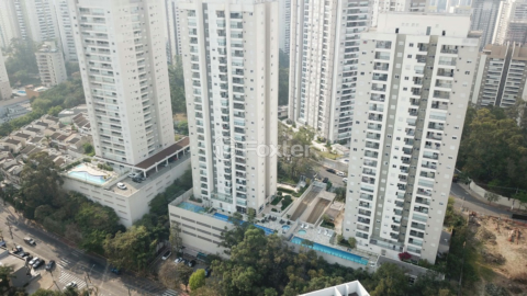 Image 39 - 919456