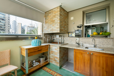 Image 6 - 919470