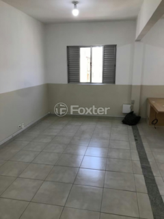 Image 23 - 919519