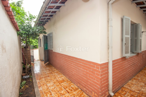 Image 21 - 919531