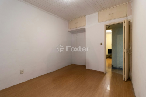 Image 18 - 919551