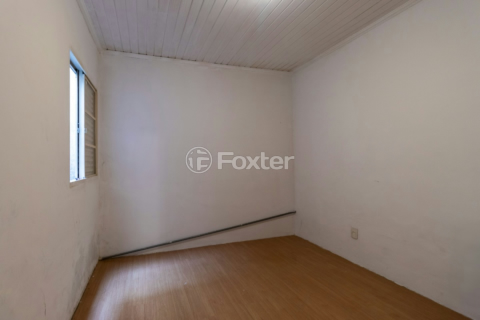 Image 19 - 919551