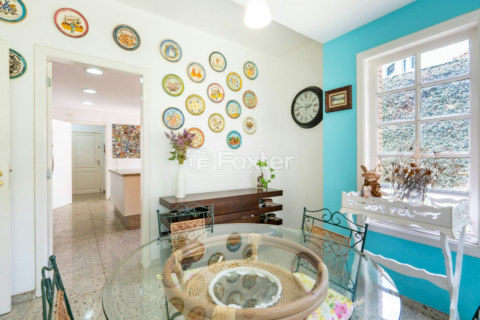 Image 45 - 919582