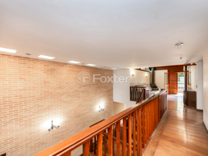 Image 32 - 919634
