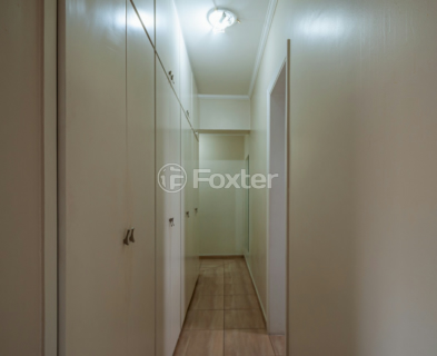 Image 23 - 919674