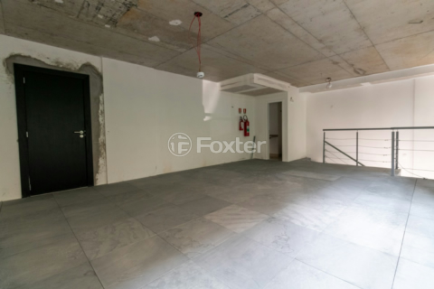 Image 5 - 919677