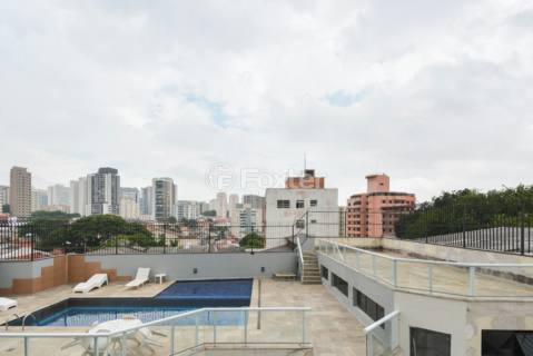 Image 12 - 919695