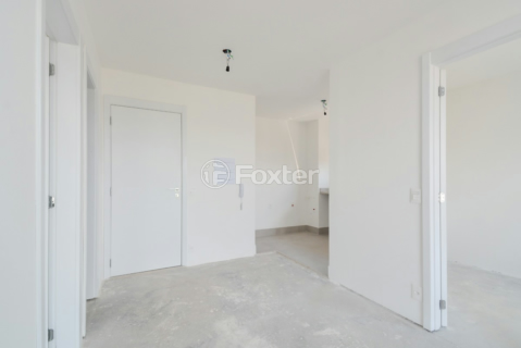 Image 2 - 919785