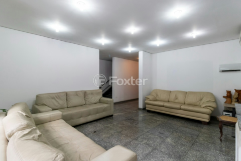 Image 3 - 919889