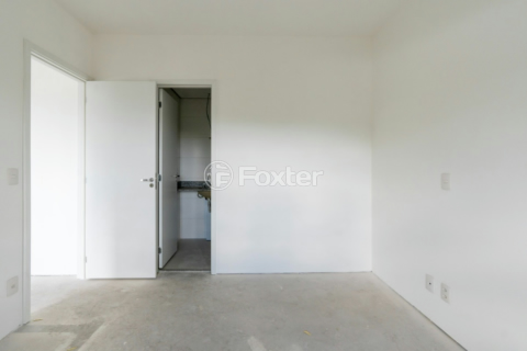 Image 19 - 919973