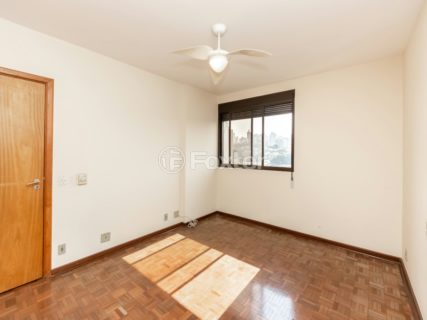 Image 31 - 920006