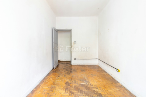 Image 35 - 920040