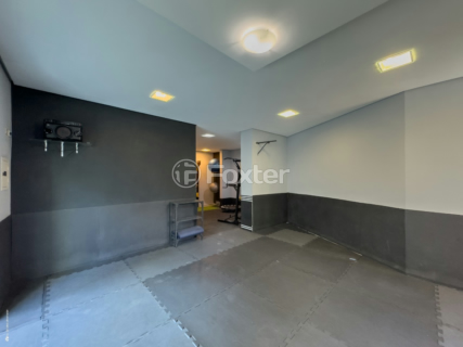 Image 39 - 920074