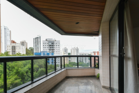 Image 11 - 920142