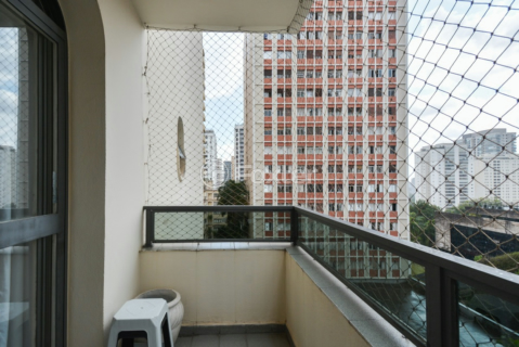 Image 6 - 920204
