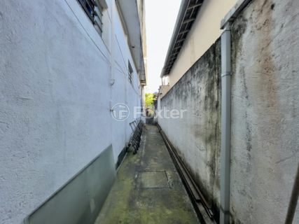 Image 51 - 920213