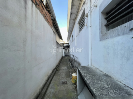 Image 47 - 920213