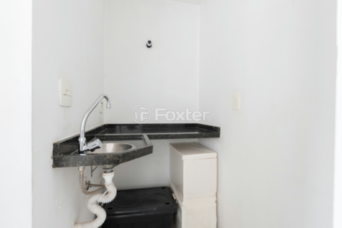 Image 32 - 920294