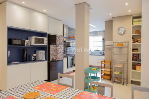 Image 31 - 920357