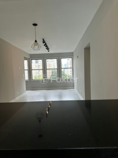 Image 35 - 920389