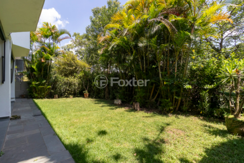 Image 33 - 920418