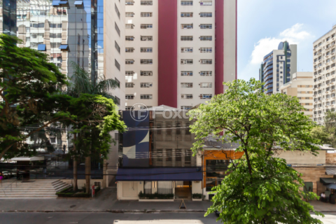 Image 6 - 920473
