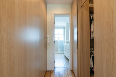 Image 31 - 920599