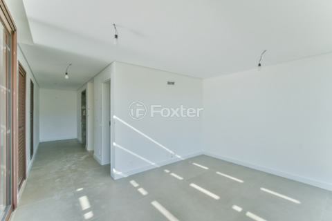 Image 3 - 920653
