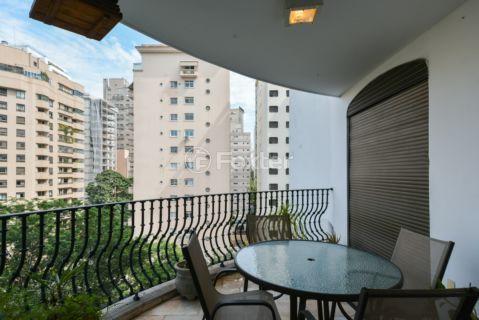 Image 6 - 920660