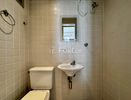 Image 33 - 920715